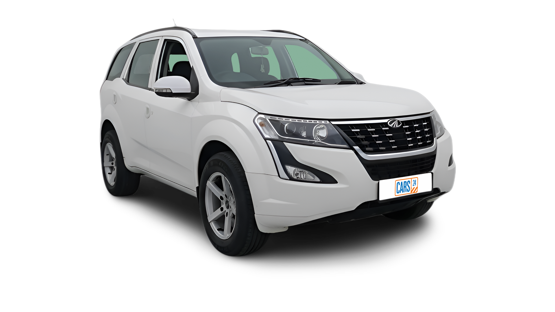Mahindra XUV500-img
